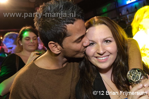 120210_135_club_manjefiek_partymania_denhaag