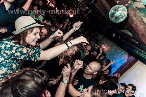 120302_097_rootz_denhaag_partymania