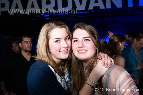 120303_113_bigroomlovers_paard_partymania