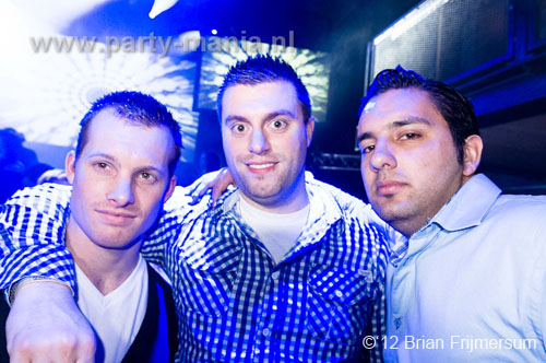 120303_125_bigroomlovers_paard_partymania