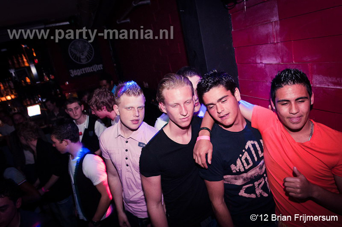 120420_078_happinezz_club_seven_partymania_denhaag