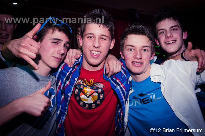 120420_079_happinezz_club_seven_partymania_denhaag