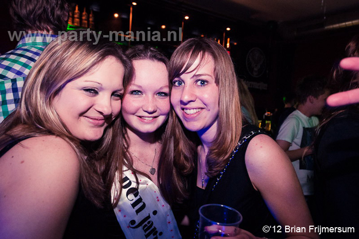 120420_088_happinezz_club_seven_partymania_denhaag