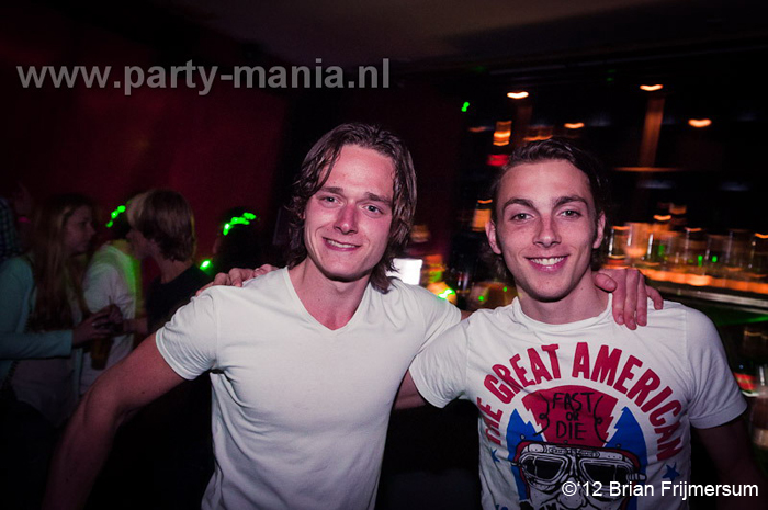 120420_089_happinezz_club_seven_partymania_denhaag