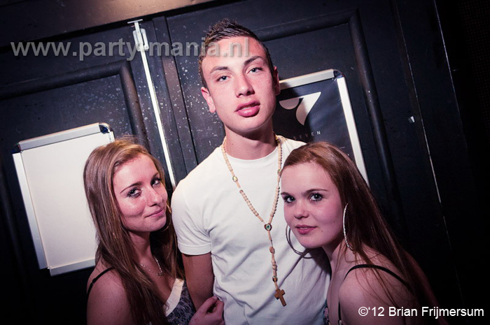 120420_091_happinezz_club_seven_partymania_denhaag