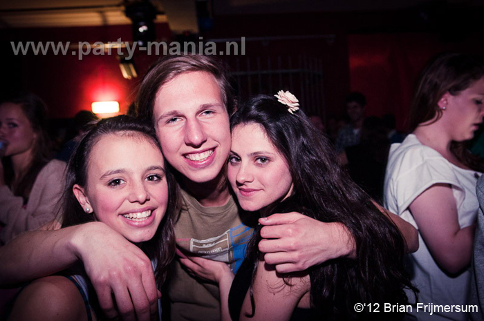 120420_093_happinezz_club_seven_partymania_denhaag