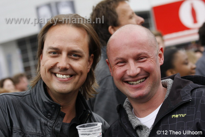 120505_093_bevrijdingsfestival_spuiplein_partymania_denhaag