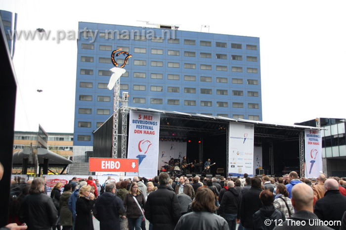 120505_102_bevrijdingsfestival_spuiplein_partymania_denhaag