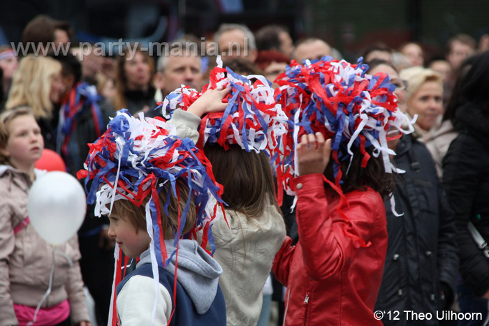 120505_109_bevrijdingsfestival_spuiplein_partymania_denhaag