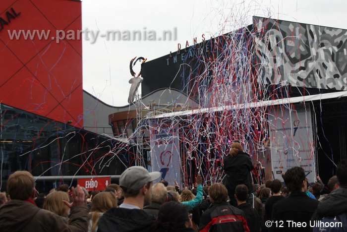 120505_123_bevrijdingsfestival_spuiplein_partymania_denhaag