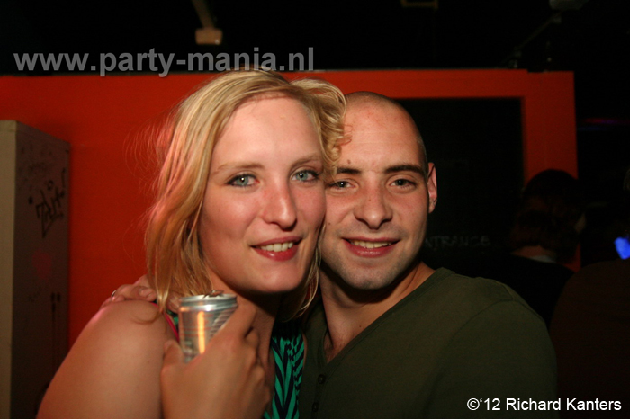 120616_064_beukgevaar_bazart_denhaag_partymania