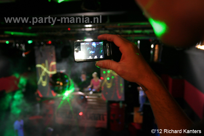 120616_065_beukgevaar_bazart_denhaag_partymania