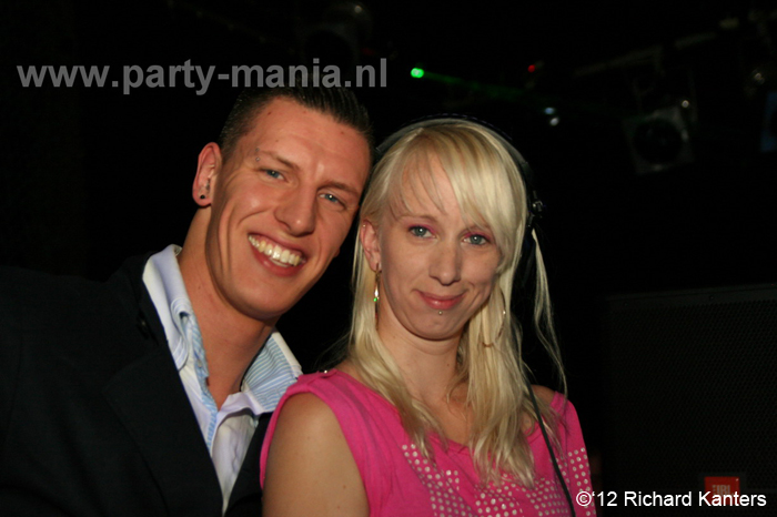 120616_074_beukgevaar_bazart_denhaag_partymania