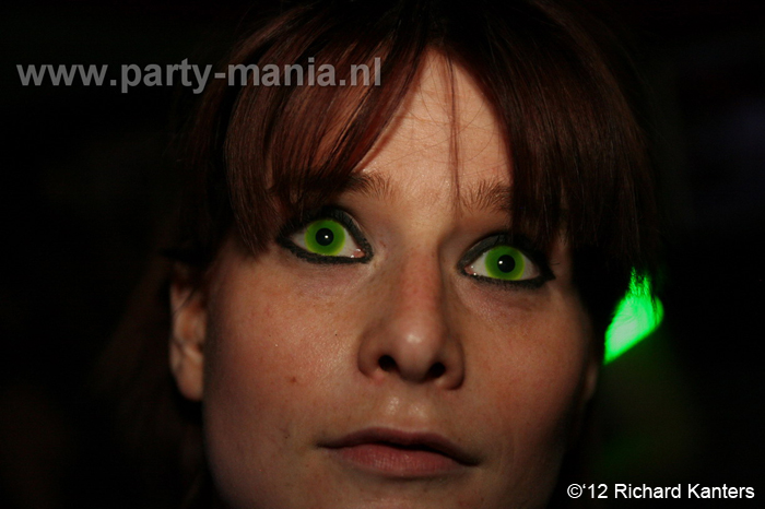 120616_108_beukgevaar_bazart_denhaag_partymania