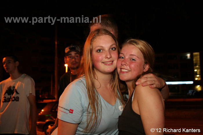 120616_148_beukgevaar_bazart_denhaag_partymania