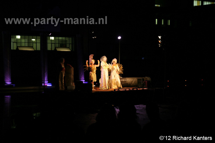 120901_141_museumnacht_denhaag_partymania