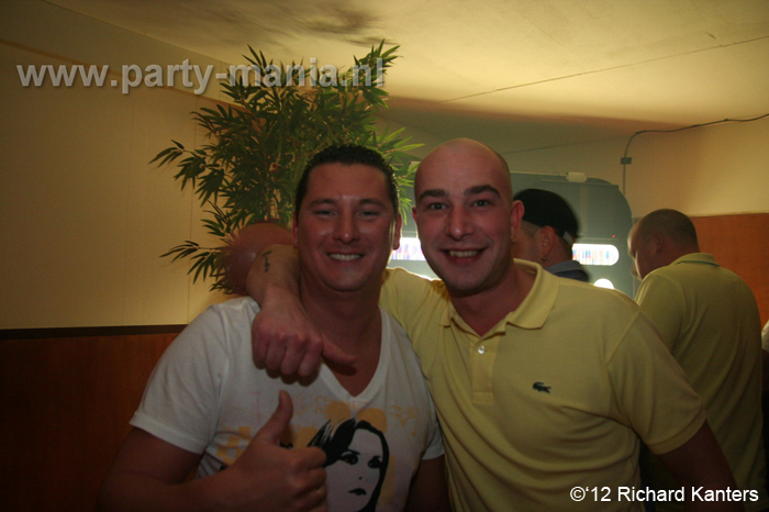 121027_076_rave_the_city_denhaag_partymania