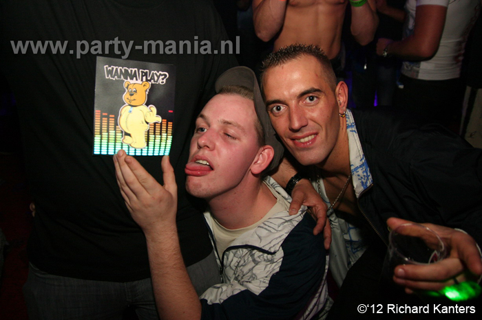 121027_096_rave_the_city_denhaag_partymania