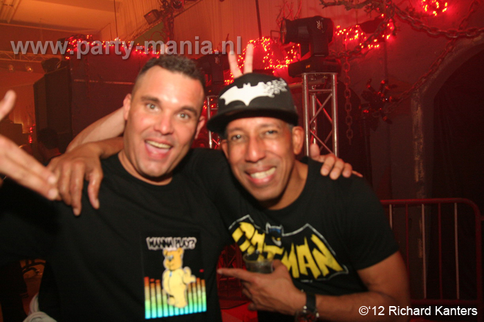 121027_113_rave_the_city_denhaag_partymania