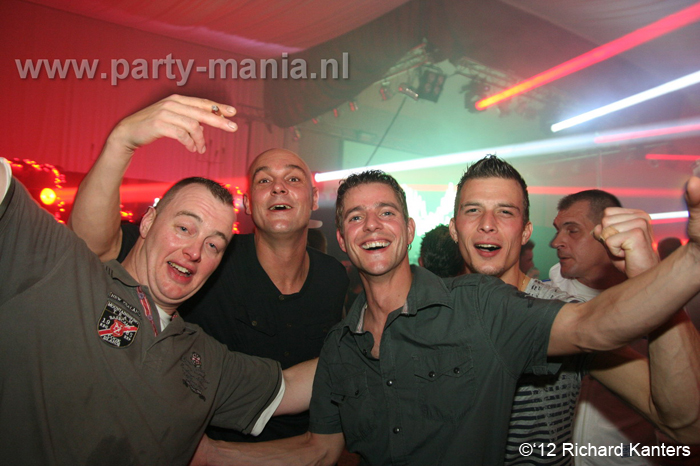 121027_184_rave_the_city_denhaag_partymania