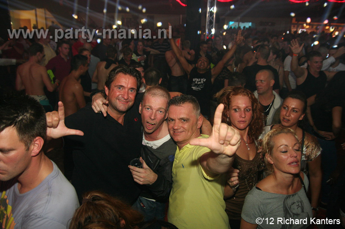 121027_231_rave_the_city_denhaag_partymania