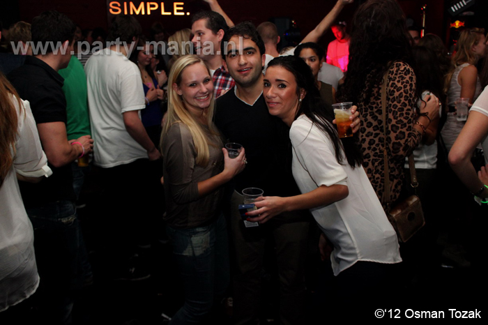 121109_085_simple_club_seven_denhaag_partymania