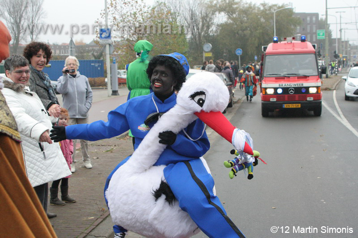 121117_064_intocht_sinterklaas_denhaag_partymania