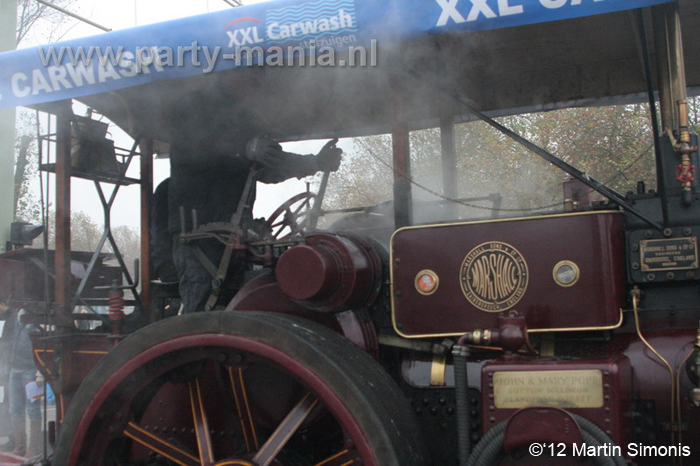 121117_103_intocht_sinterklaas_denhaag_partymania