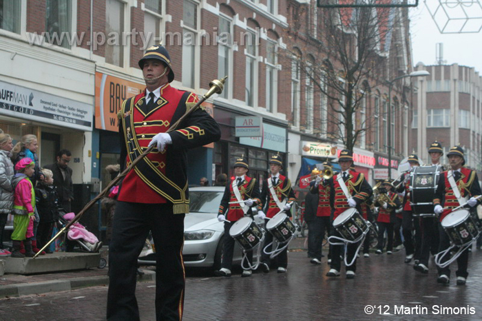 121117_114_intocht_sinterklaas_denhaag_partymania