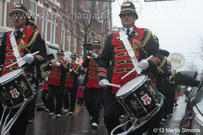 121117_116_intocht_sinterklaas_denhaag_partymania