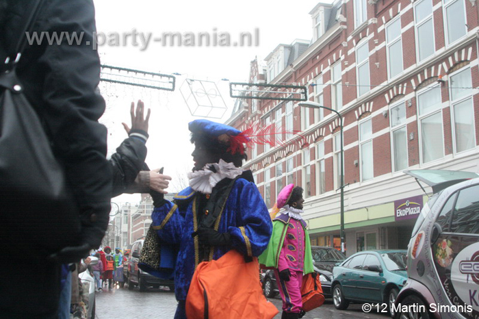 121117_126_intocht_sinterklaas_denhaag_partymania