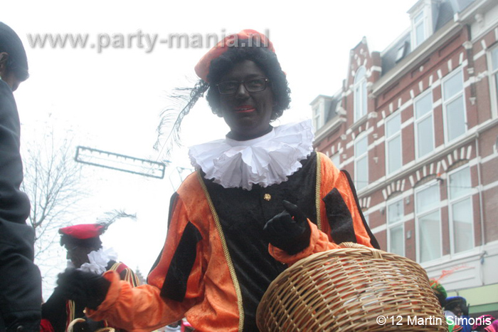 121117_129_intocht_sinterklaas_denhaag_partymania