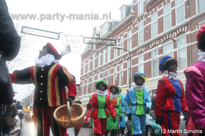 121117_131_intocht_sinterklaas_denhaag_partymania