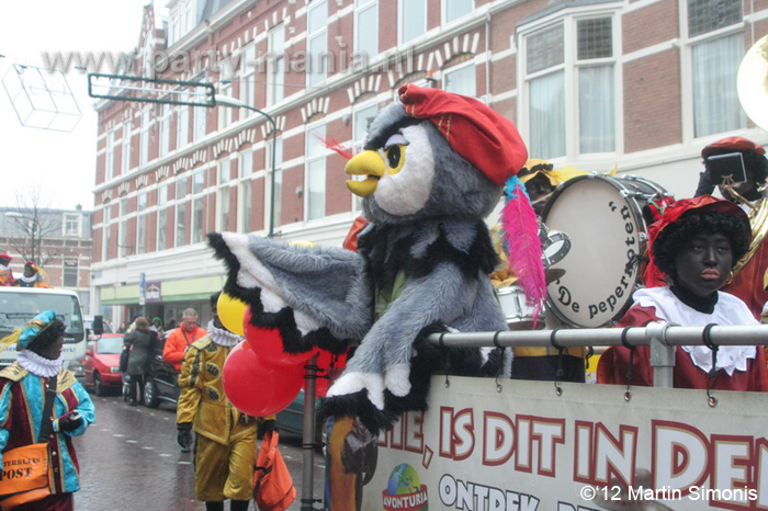 121117_148_intocht_sinterklaas_denhaag_partymania