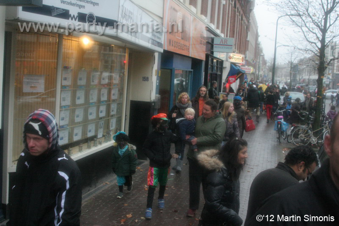 121117_181_intocht_sinterklaas_denhaag_partymania