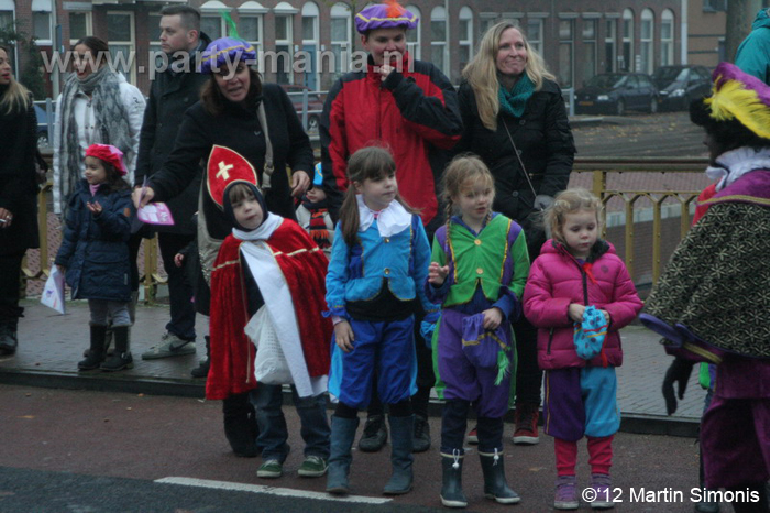 121117_187_intocht_sinterklaas_denhaag_partymania