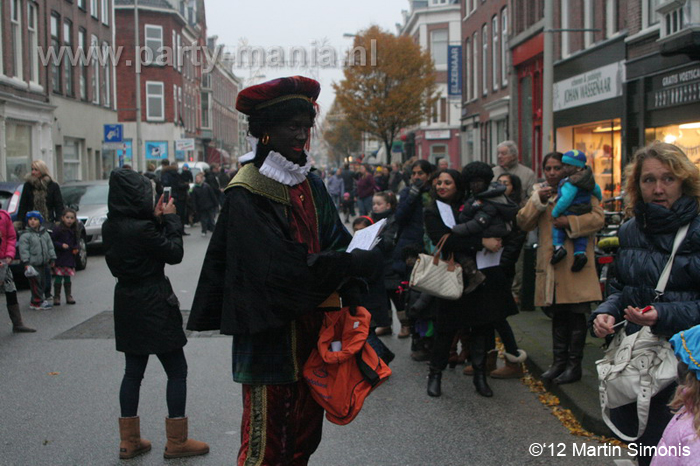 121117_207_intocht_sinterklaas_denhaag_partymania