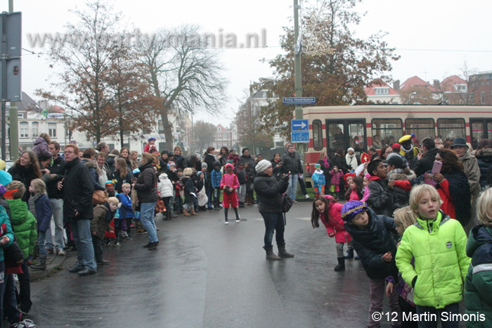 121117_215_intocht_sinterklaas_denhaag_partymania