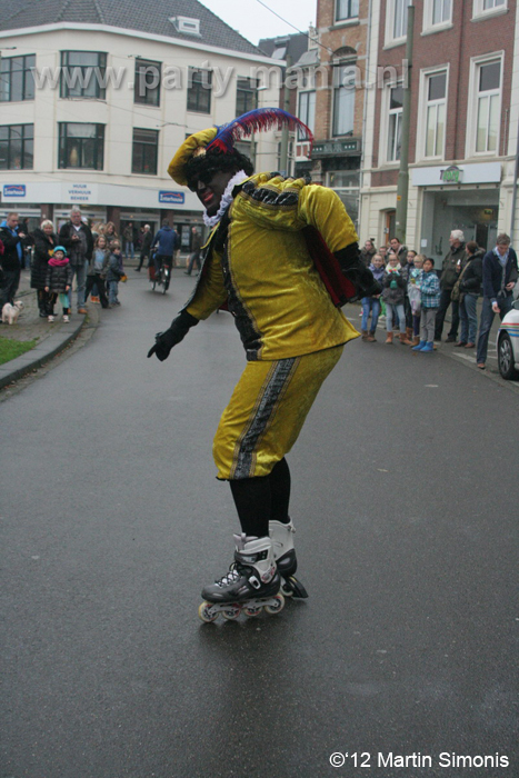 121117_219_intocht_sinterklaas_denhaag_partymania