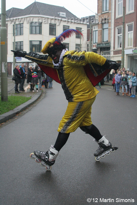 121117_220_intocht_sinterklaas_denhaag_partymania