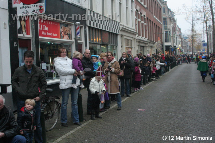 121117_228_intocht_sinterklaas_denhaag_partymania