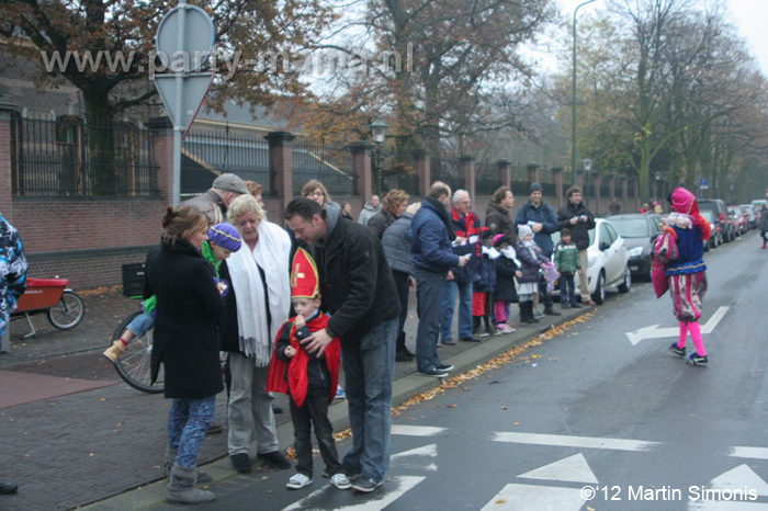 121117_243_intocht_sinterklaas_denhaag_partymania