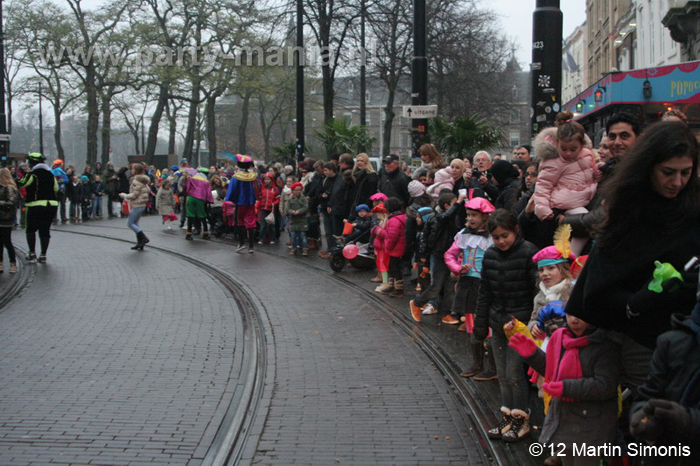 121117_246_intocht_sinterklaas_denhaag_partymania