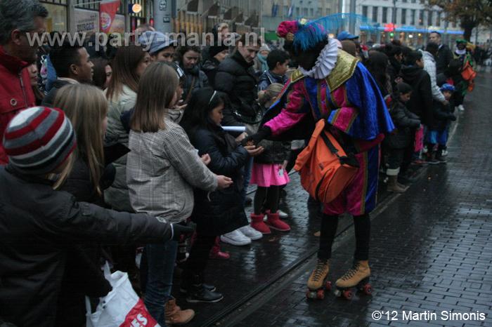 121117_250_intocht_sinterklaas_denhaag_partymania