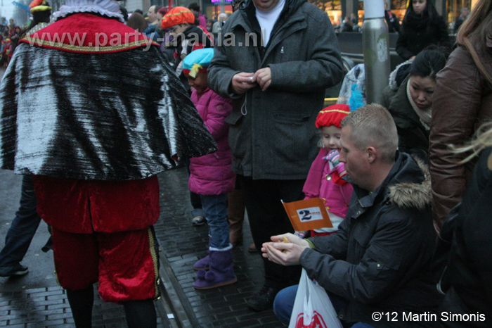 121117_257_intocht_sinterklaas_denhaag_partymania