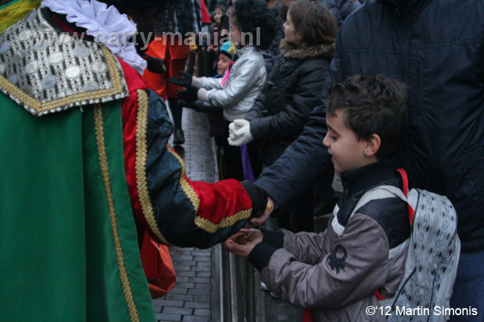 121117_260_intocht_sinterklaas_denhaag_partymania