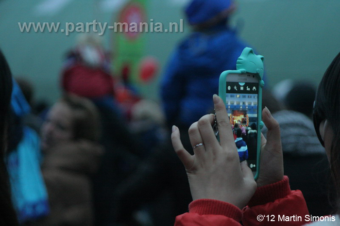 121117_337_intocht_sinterklaas_denhaag_partymania