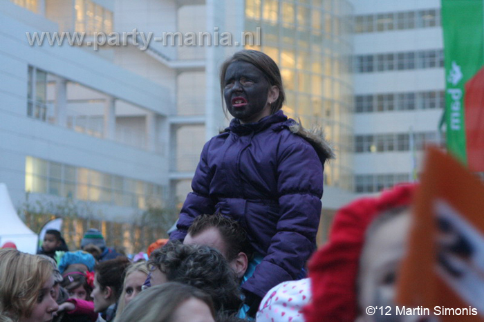 121117_356_intocht_sinterklaas_denhaag_partymania