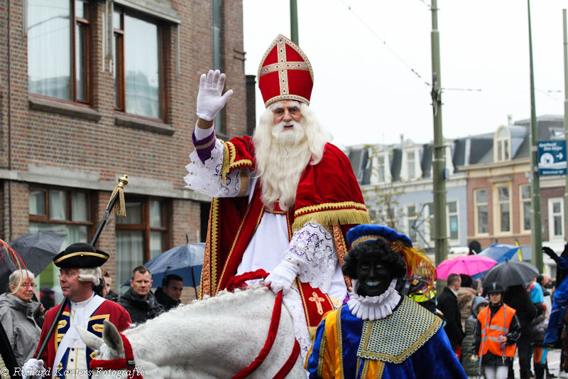 101_intocht_sinterklaas_scheveningen_denhaag_richard_kanters_fotografie