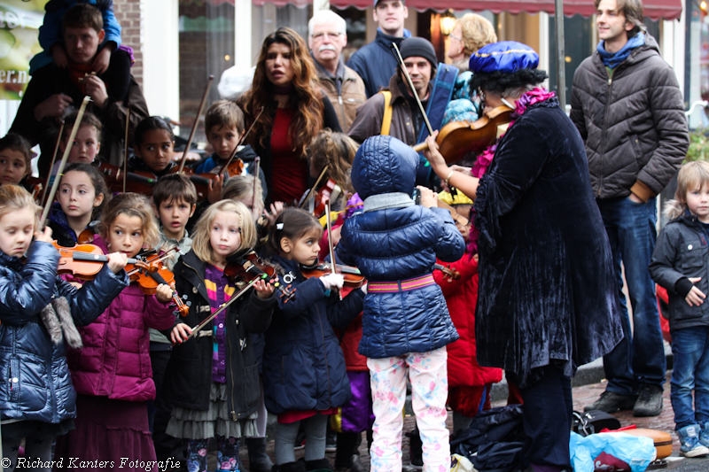 111_intocht_sinterklaas_scheveningen_denhaag_richard_kanters_fotografie